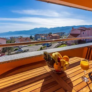 https://apartment-villa-sea-star.primorje-gorskikotar.com