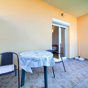 https://apartments-petra.primorje-gorskikotar.com