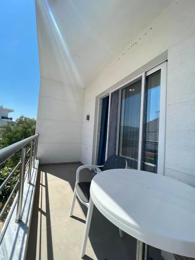 Liel Apartments Ksamil
